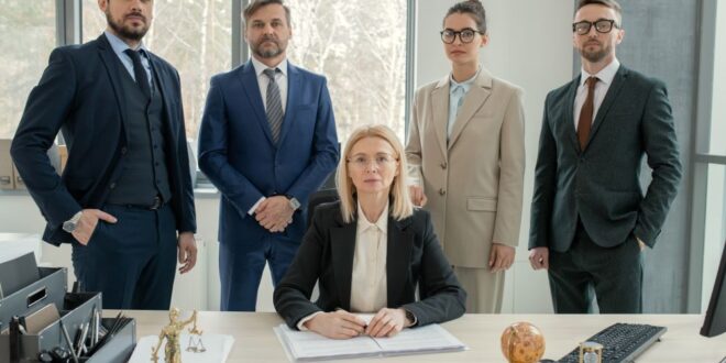 Delito de estafa: cómo defender tus derechos con Cerezo Abogados