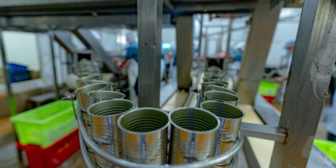 Claves para automatizar líneas metalgráficas con altos ritmos de producción