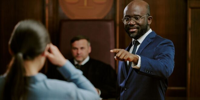 Tarjetas revolving: cómo saber si tus intereses son abusivos